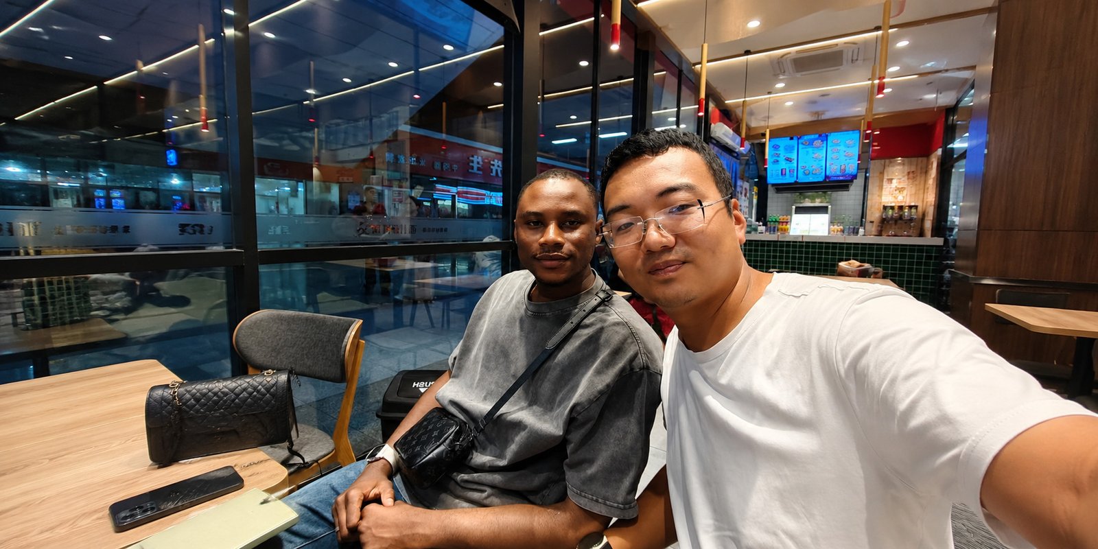 Customer from Kenya visited GoldenGain factory