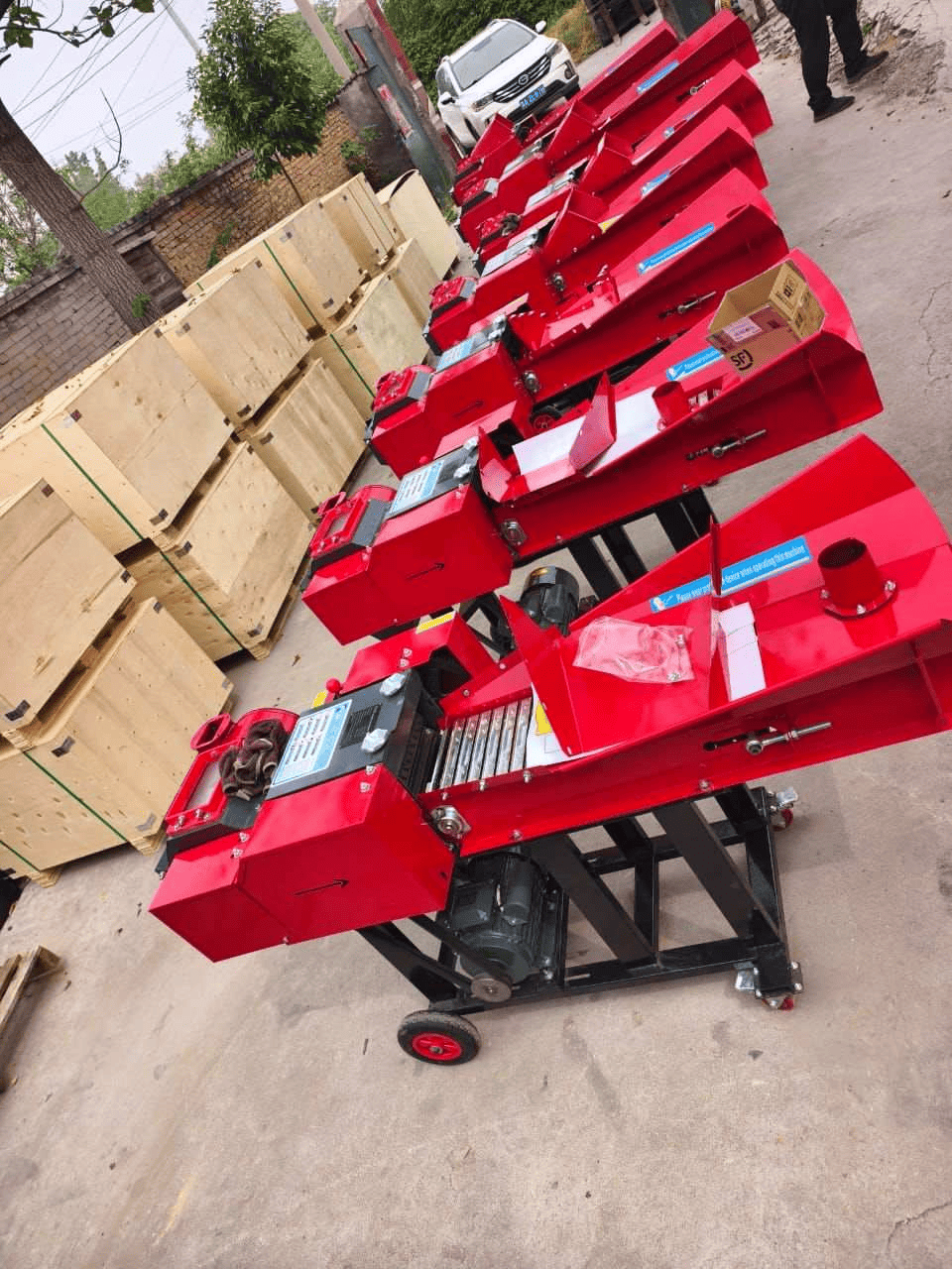 Chaff cutter machine for cattle feed